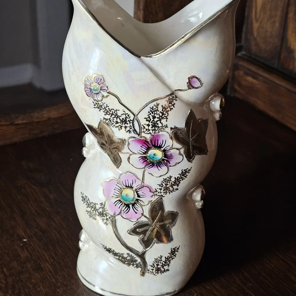 Elegant Floral Cream Vase